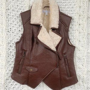 Faux Leather Vest w Faux Fur Inner Lining